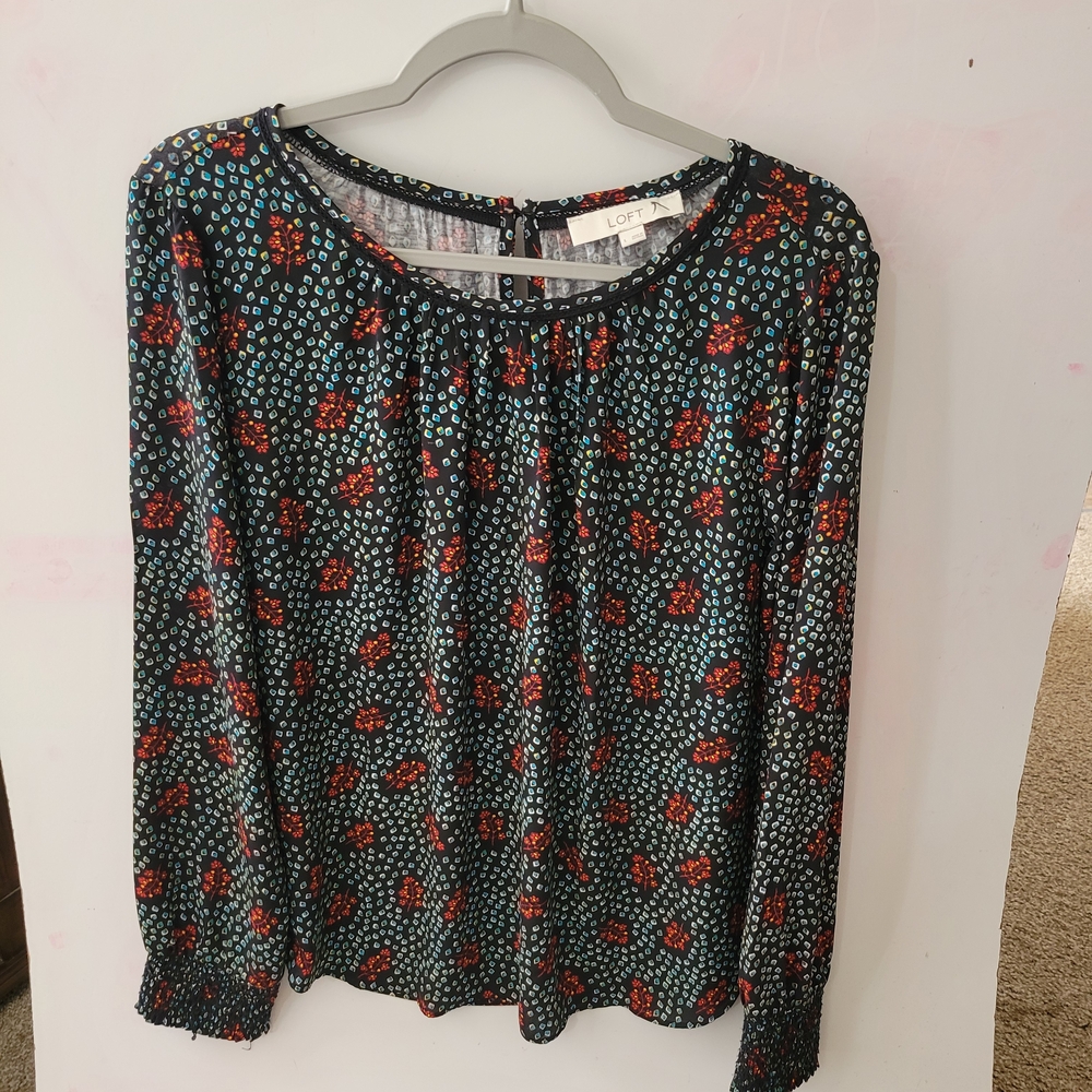 LOFT Black Red Blue Floral Long Sleeve Elastic Wrist Blouse Top Size Large